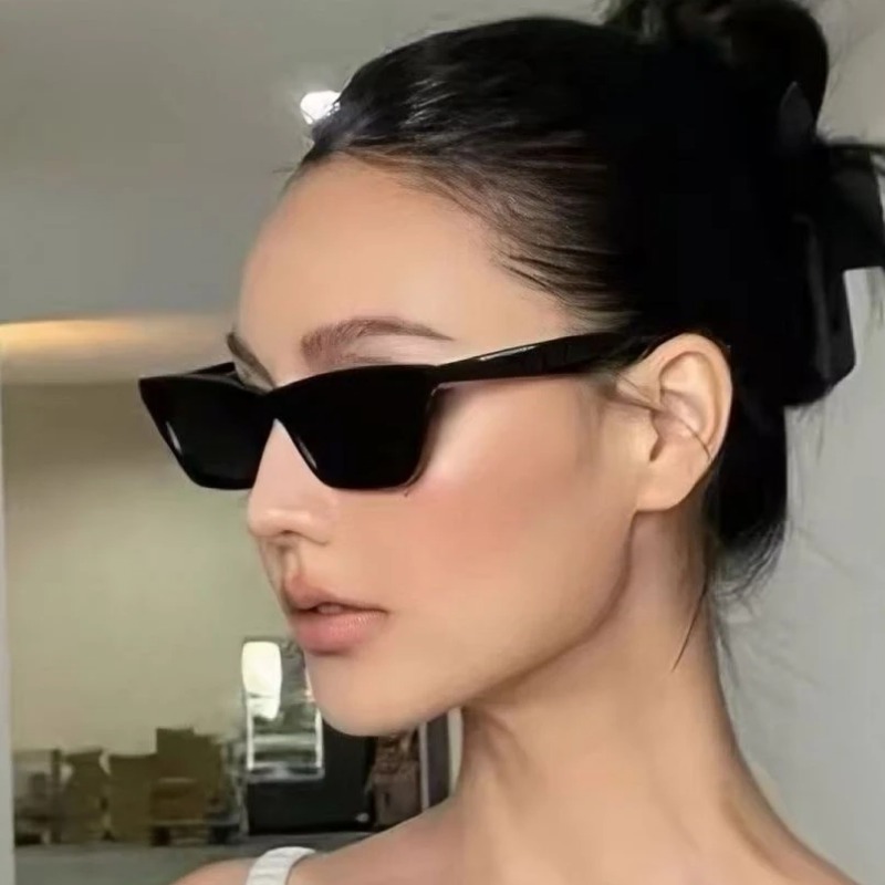 نظارات شمسية فاخرة بتصميم عين  - مراجعة Luxury Lifestyle Men وسعره